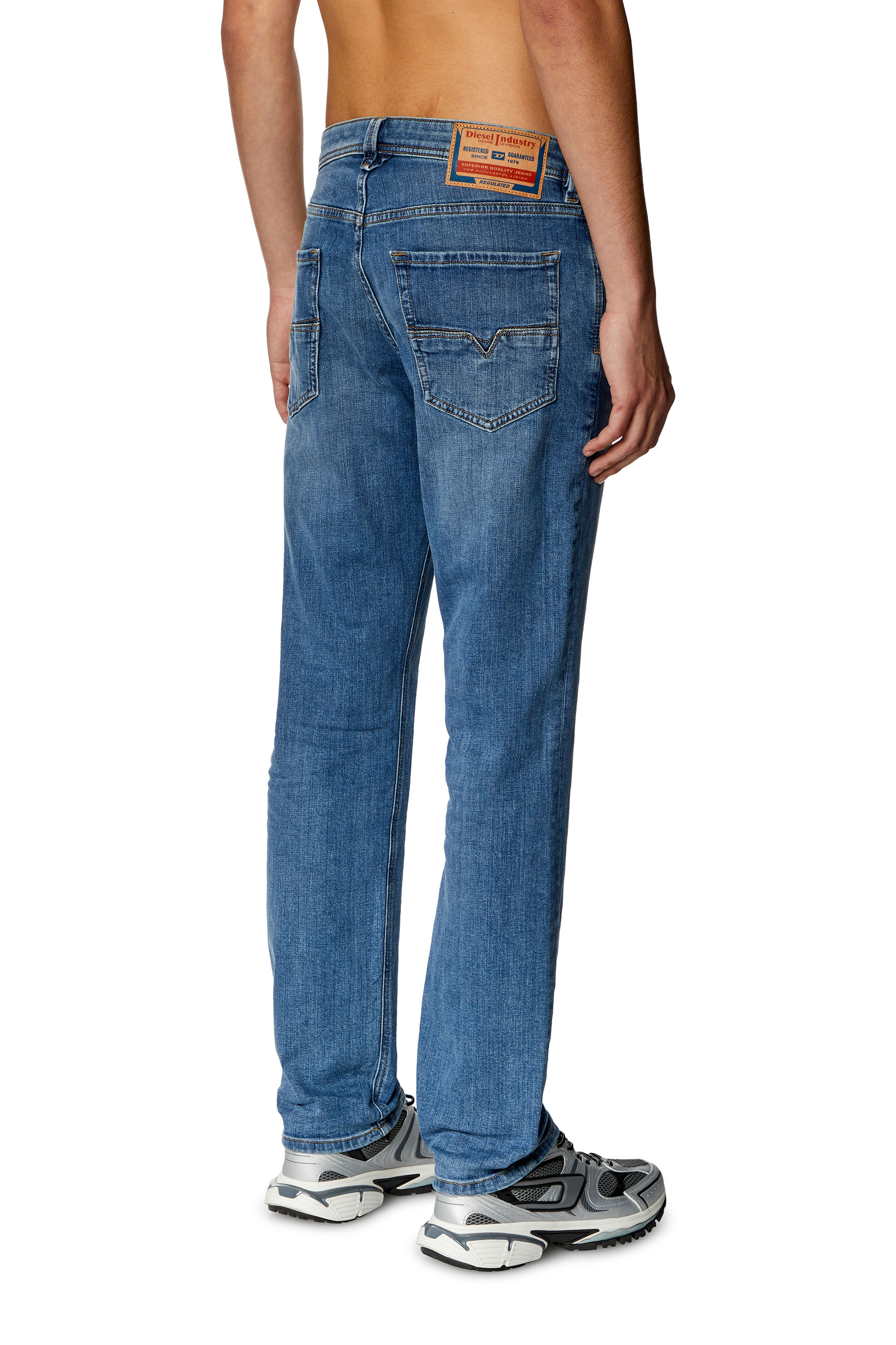 Diesel - Man's Regular Jeans 1986 Larkee-Beex 0KIAL, Light Blue - 4